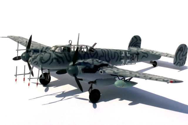 Сборная модель самолета Мессершмитт Bf.110 G4 (1/72 Italeri)