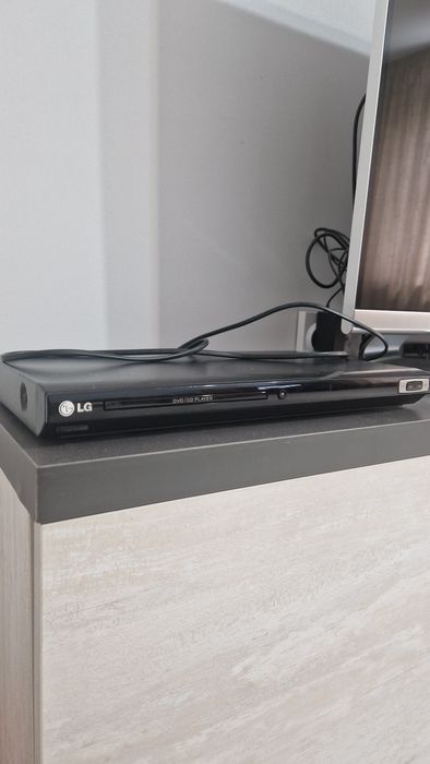 DVD player. DVD проигрыватель.
