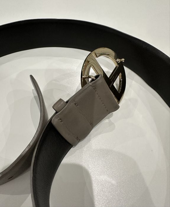 Колан от естествена кожа на италианската марка FERRE