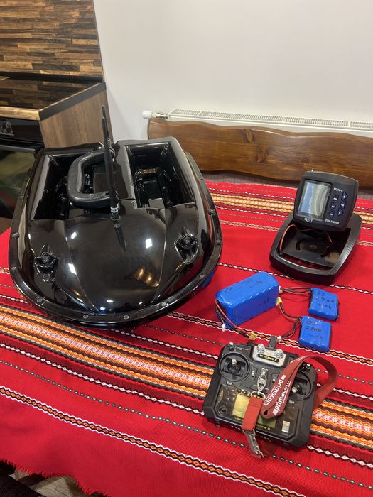 Лодка за захранка “ техно х “