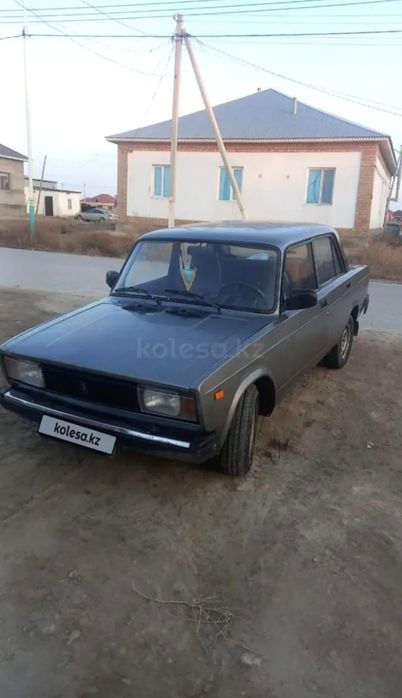 Срочно продам машину.