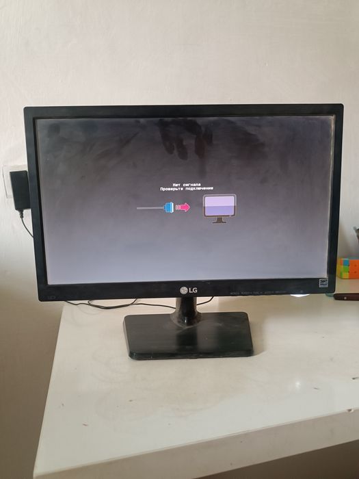 монитор LG рабочий