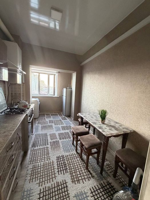 Квартира 2/2/4 Буюк Ипак Йули метро, Максим Горький