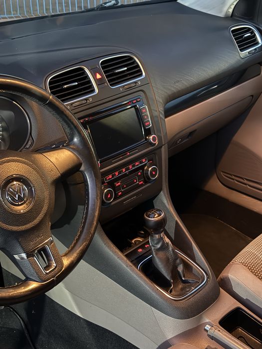 VOLKSWAGEN Golf 2010 — imagine 5