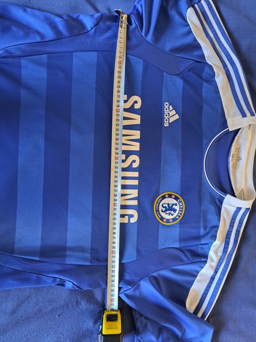 Спортни екипи на Ливърпул и Челси