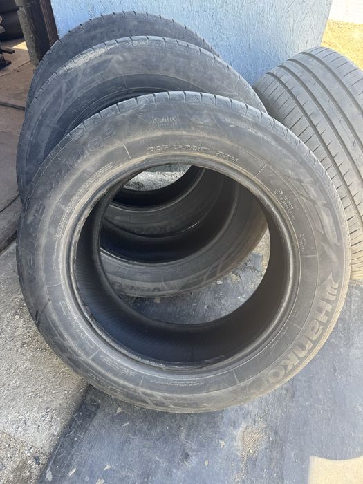 Продам комплект летней резины на 17