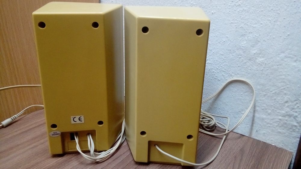 Колонки компьютерные (рабочие)