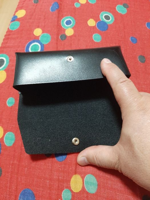 Vand toc pentru ochelari mari de vedere sau de soare