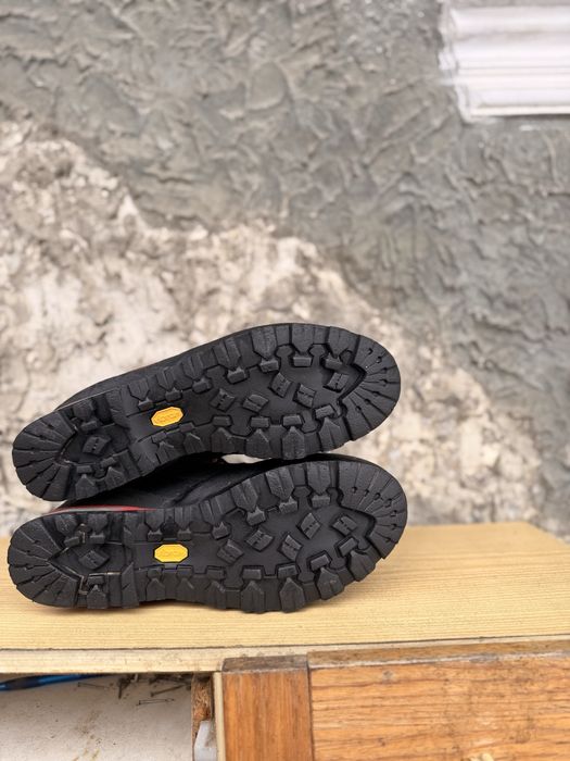 Bocanci Garmont Pinnacle munte salomon millet salewa scarpa lowa meindl