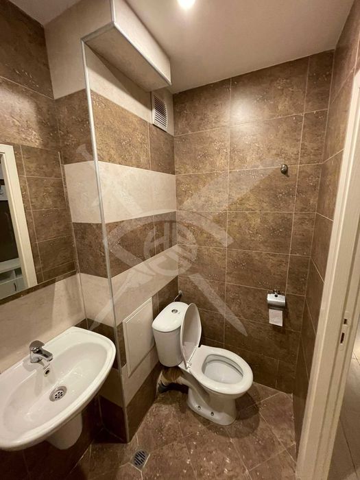 Дава се под наем Тристаен апартамент в Варна, Младост 2 - 68 кв.м за 450 € - Снимка #7