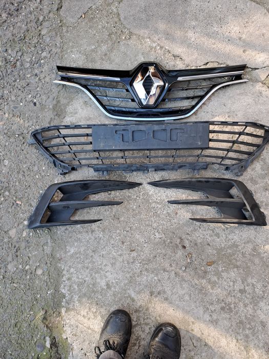 Bara Fata ,Intaritura ,Trager, Grile si Ornam.Renault Megane 4 2021+