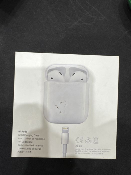 air pods 1 оч старые