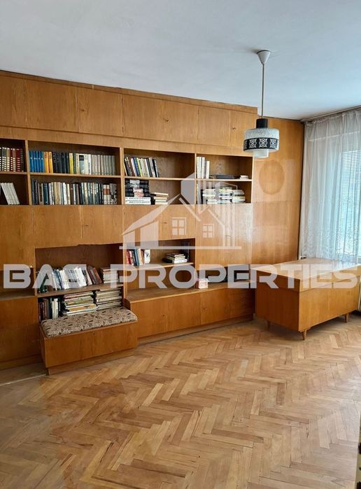 4-стаен в София-Бъкстон площ 80