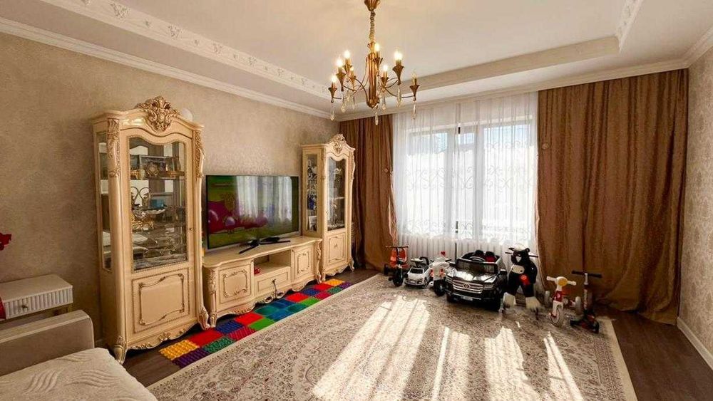 Продается дом в центре города Константин Империя