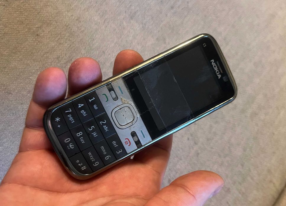 Nokia C5-00 Grey Metal RM-645 Symbian S60 3G Camera 3.2MP Colectie