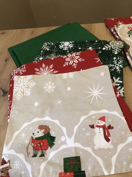 Коледни възглавници и покривки