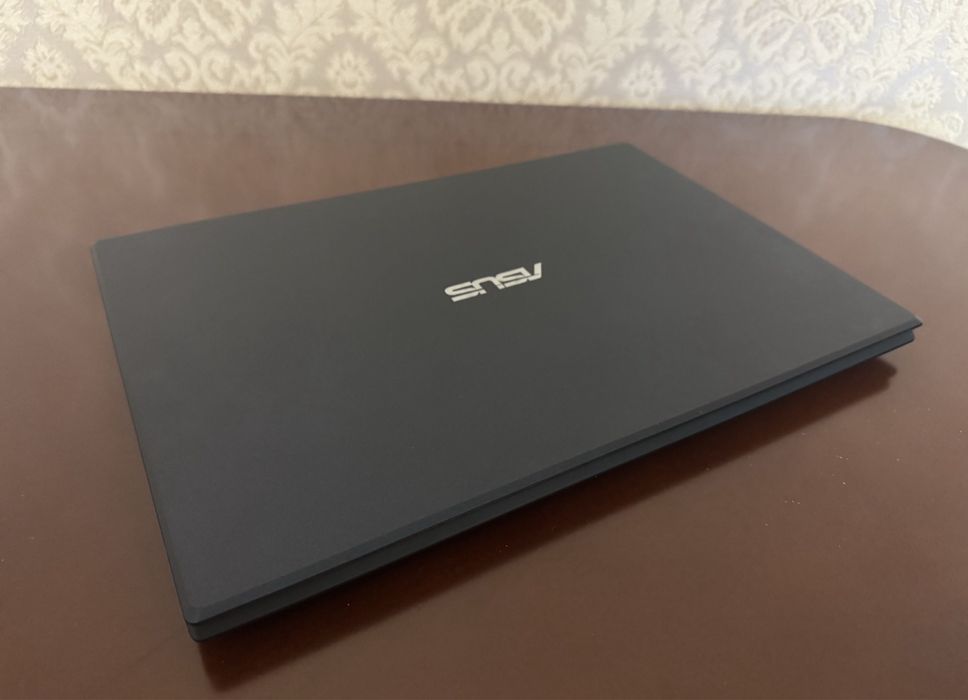 Ноутбук ASUS core i-7, GTX1050