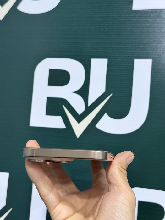 iphone 16 Pro Max srochno