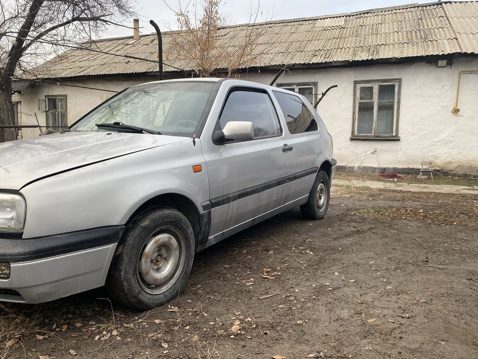 Продам гольф 3 1.8 моно год выпуска 1997