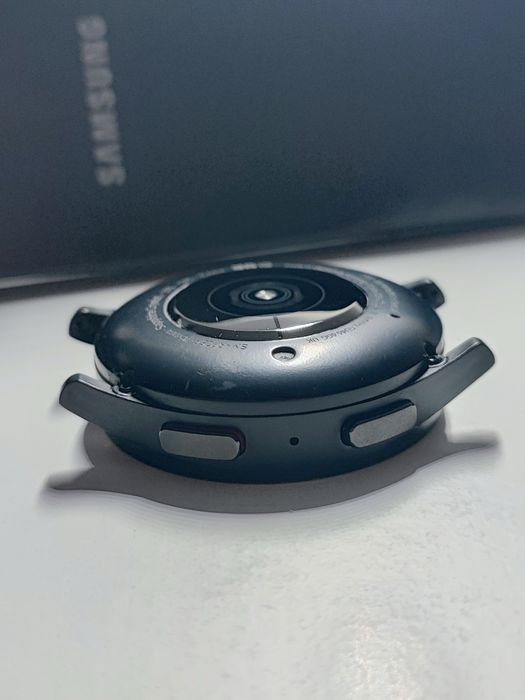 Samsung Galaxy Watch 5 Pro LTE 45mm Negru - Fullbox, Ca Nou + 3 Curele
