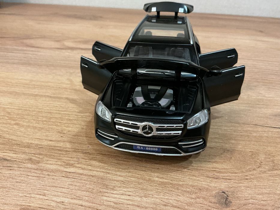 Игрушка машинка, мерседес