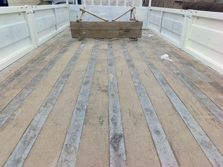 Isuzu Bort bortli kuzov sotiladi