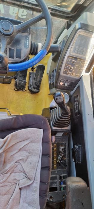 Hundai 1400 sotiladi 43000 kelishiladi