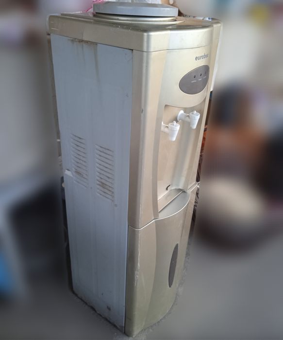 Кулер диспенсер пурифайер водомат