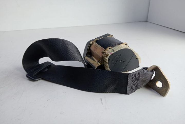 Centura de siguranta dreapta spate   33010989 Mercedes-Benz C-Class W