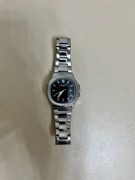 часы patek philippe  Nautilus