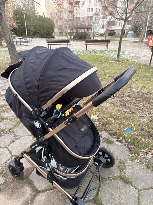Продавам бебешка количка Kikka Boo Amaia