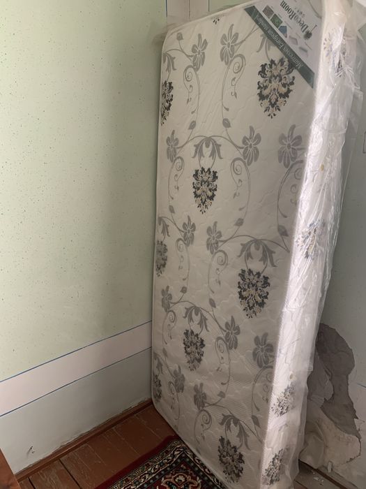 Matras sotiladi. Yangi