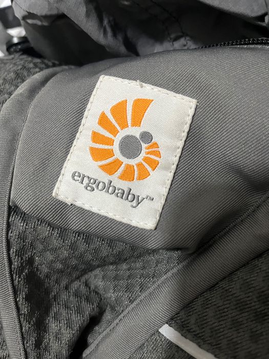 Эргорюкзак “Ergobaby omni breeze gray”