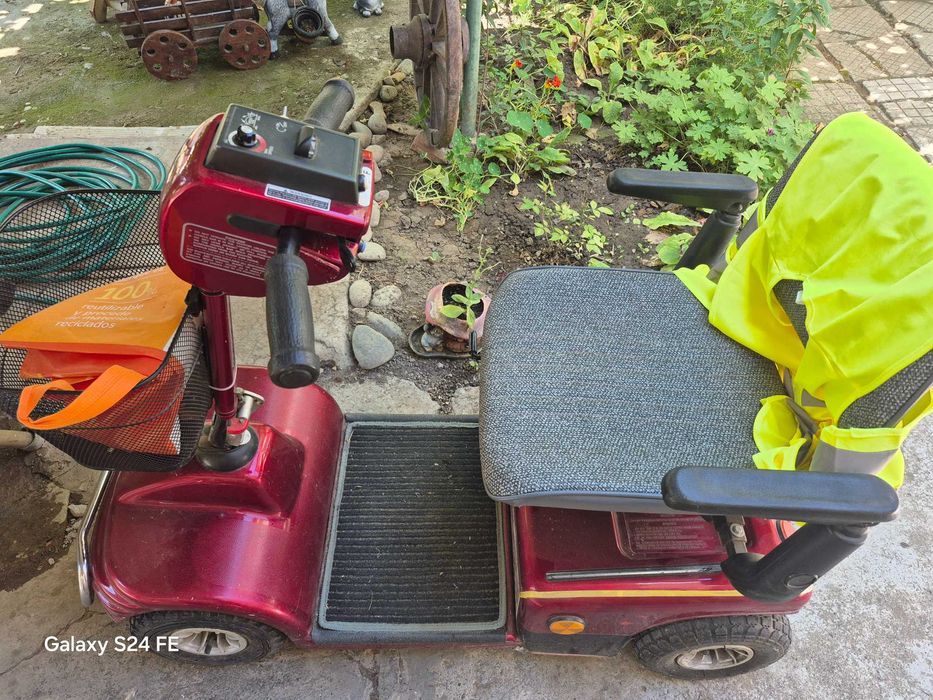 Четриколка в много добро състояние.