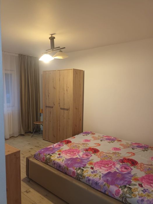 Închiriez apartament o cameră