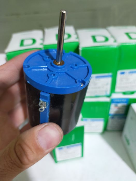 Переменный резистор