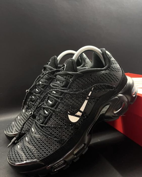 Nike TN Air Max Plus Utility Triple Black Reflective