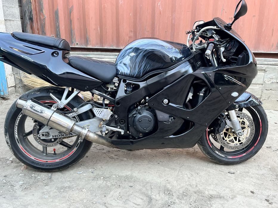 Honda CBR 919 RR