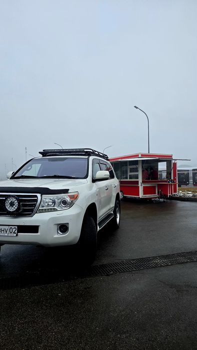 Услуги перевозки фудтрака