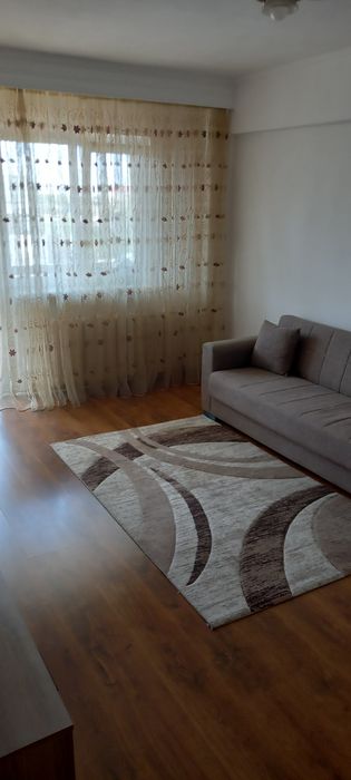 Închiriez apartament 2 camere