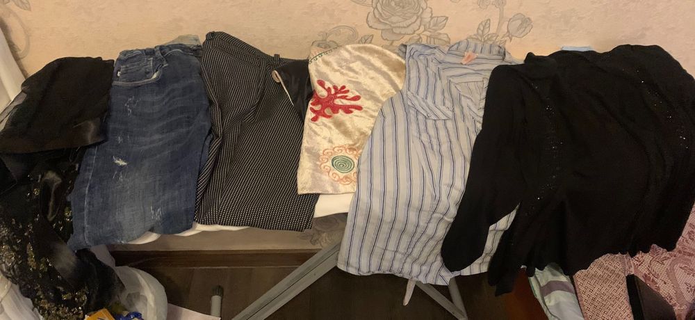 Одежда все по 500тг