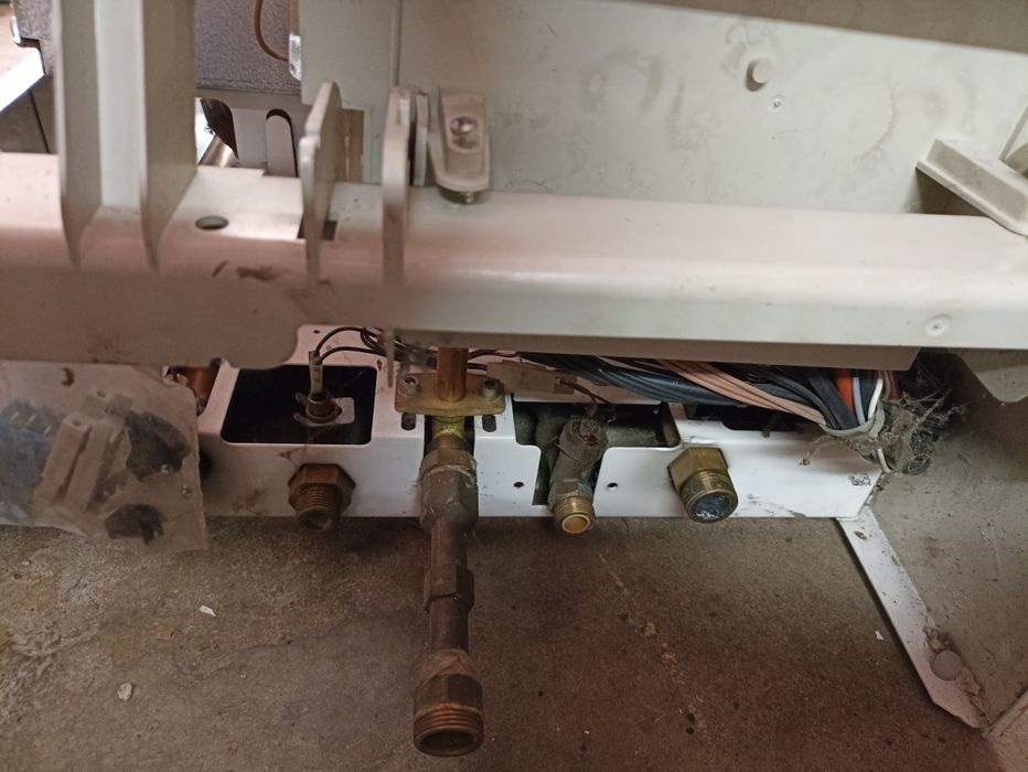 Centrală termică Viessmann Vitopend 100