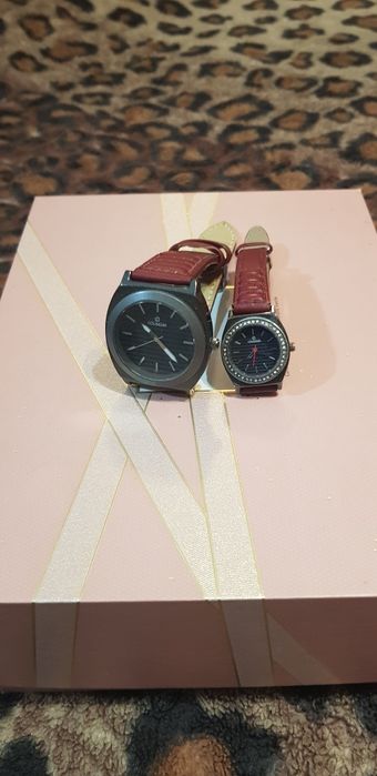 Подарочный комплект часов для влюбленных