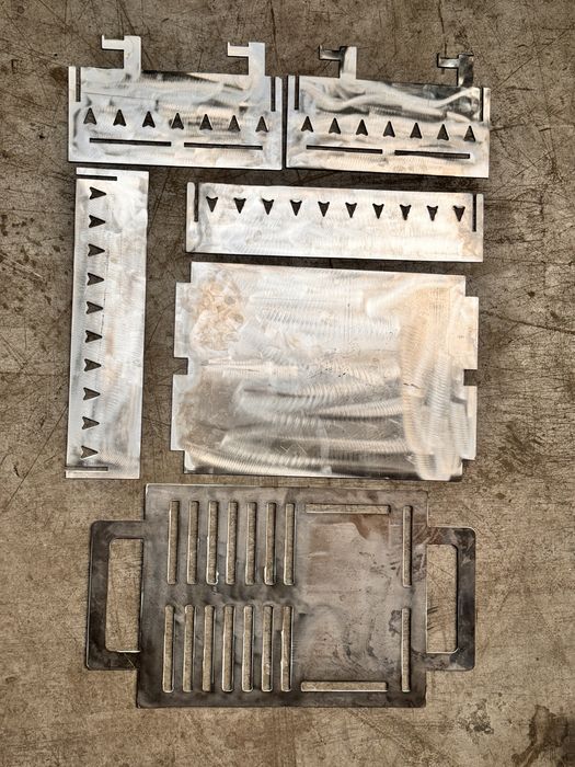 Gratar portabil, demontabil/modular 40x30 cm din otel de 3mm si plita otel 4mm
