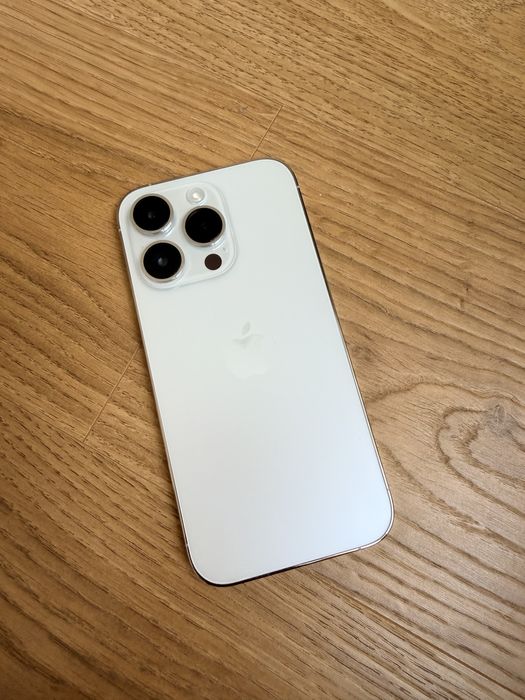 Продам IPhone 14 pro - 512 гб.