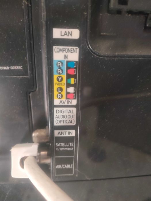 Vand tv samsung UE-49K6372-S defect