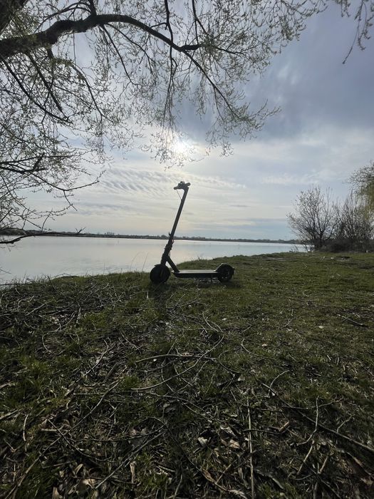 Vând trotineta Xiaomi Mi pro 2 in stare foarte buna