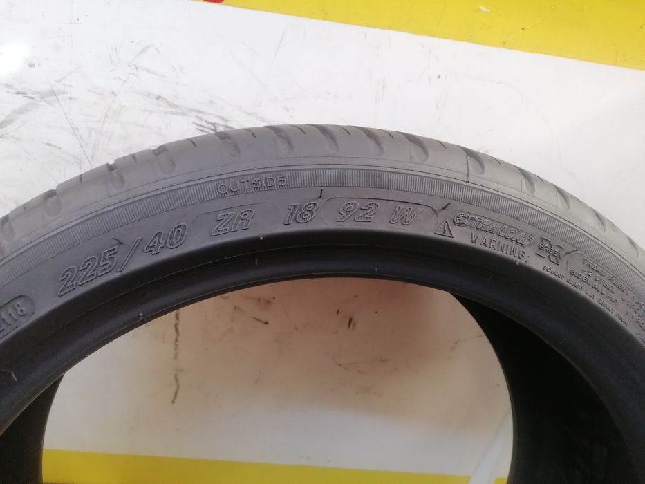 225/40/18 2 *Michelin vara 92w dot 2118   5,,56mm