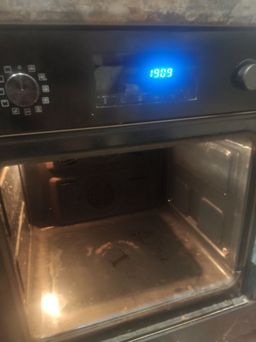 Продам духовой шкаф Самсунг