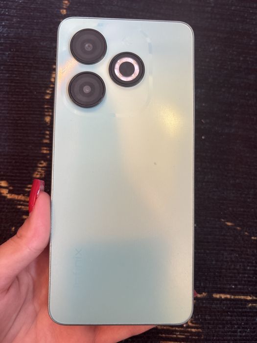 Продам телефон Infinix
